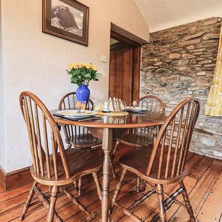 Hollins Farm Barn * Natland